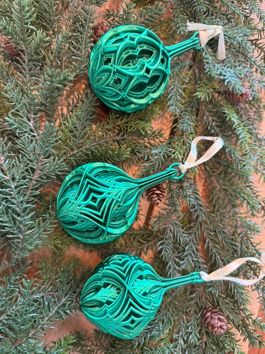 Dimond Baubles