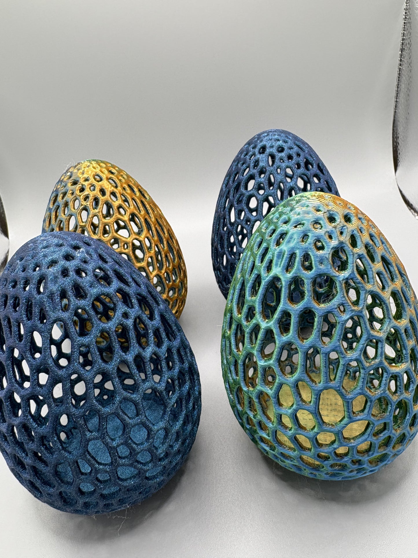 Decorative Mesh Eggs